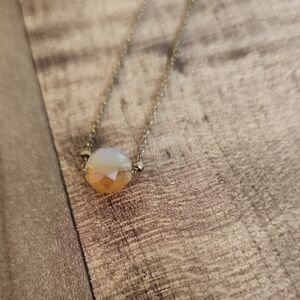 Elegant Gold Necklace with Amber Pendant
